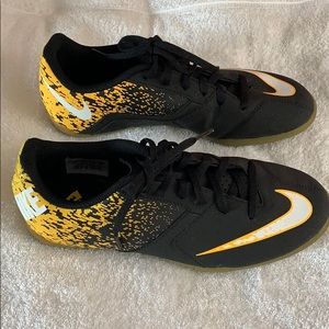 Nike indoor soccer shoes